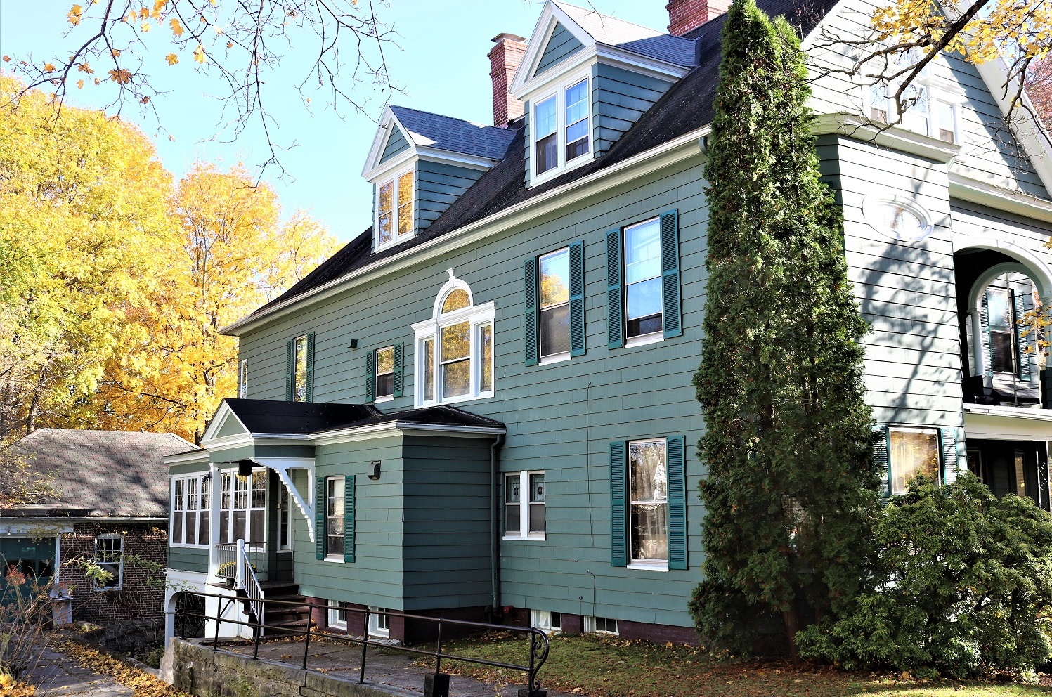 Germain Sober House │ Sober Living for Women in Worcester, Massachusetts