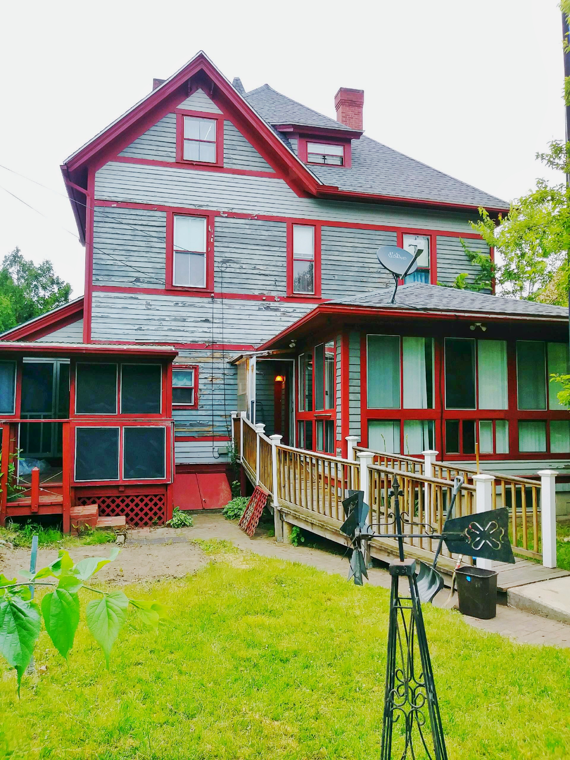 Matt's Place Sober House | Sober Living for Men in Springfield, Massachusetts | Formerly Dartmouth Home image