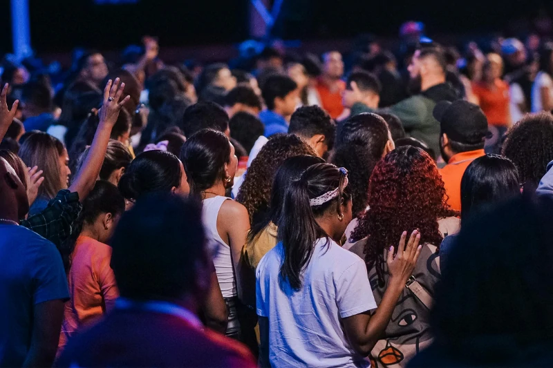 What Sober House Operators Need to Know About AA and NA Fellowship Meetings