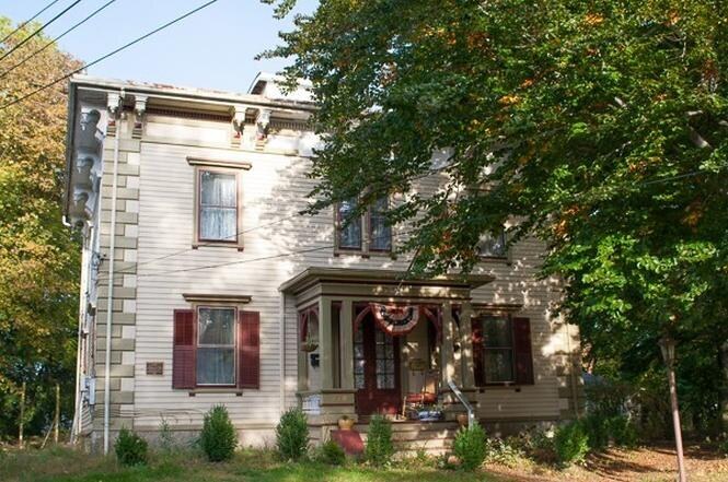 718 Main Street, Southbridge, Massachusetts
