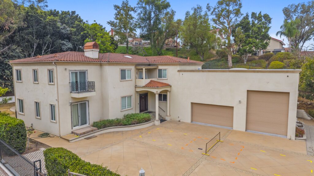 171 S. Heath Terrace, Anaheim Hills, California